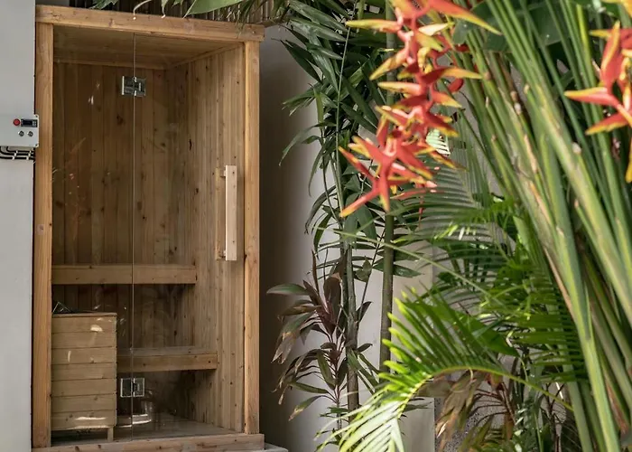 Aviela 3br With Sauna In Bingin 别墅 *