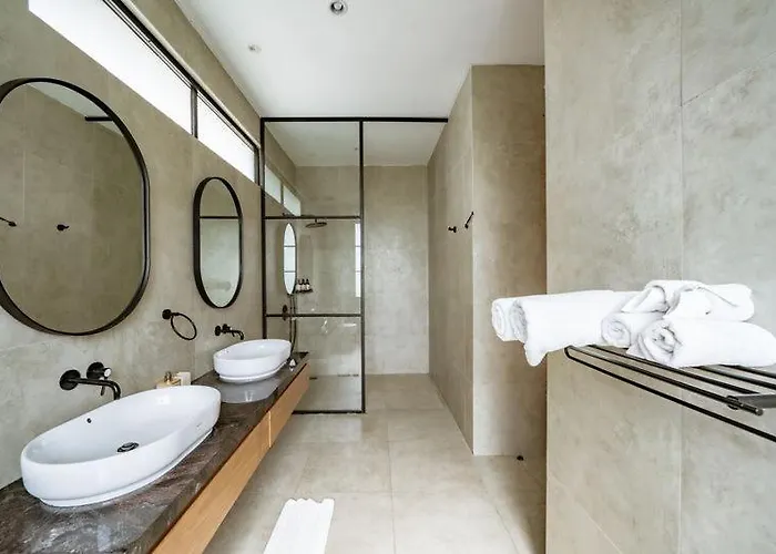 别墅 Aviela 3br With Sauna In Bingin 乌鲁瓦图