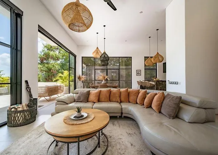别墅 Aviela 3br With Sauna In Bingin *